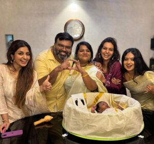 Athmiya Instagram - Zian♥️♥️♥️

Proud parents - @madhuvanthinarayan @iamrakzzz 

@madhuvanthinarayan @athmiyainsta