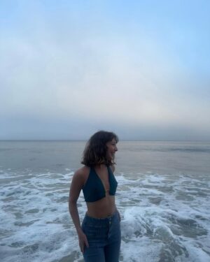 Aubrey Anderson-Emmons Instagram - good beach day<33