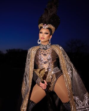 Aura Mayari Instagram - Night of a 1000 @beyonce - HOMECOMING

👗 @joshuanapontedesigns 
📸 @alyssabarkerphoto assisted by @bexxchin 
Support: @ayyjoyce

Inspired by the beautiful creation of @olivier_rousteing #dragrace #beyonce