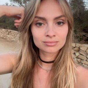 Aurélie Pons Instagram - C’était cool les vacs