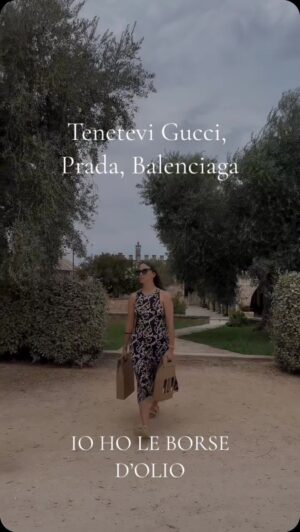 Aurora Leone Instagram - Parlate di me, la vostra è solo invidia #lifestyle #olio