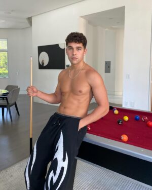 Austin Mahone Instagram - Who wants to play? 😉🎱