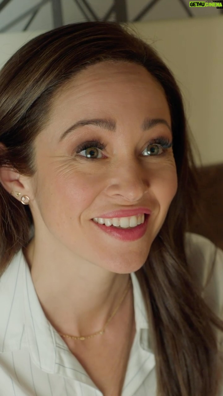 Autumn Reeser - 6.4K Likes - @autumn_reeser and @aaronoconnell have their reasons, but there are so many more! Watch #Junebug premiering Saturday at 8/7c on #HallmarkChannel. 🐞