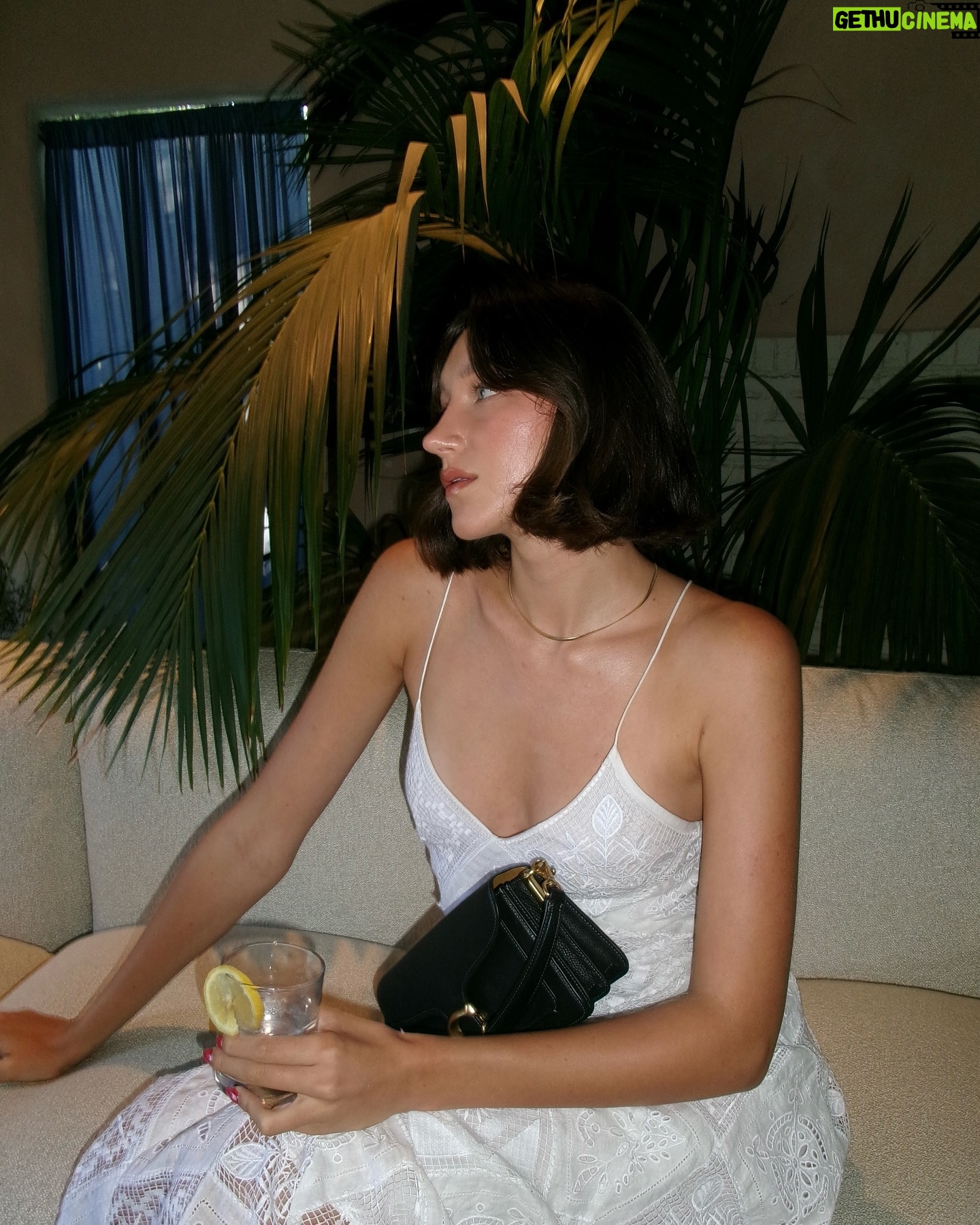 Ava Michelle - 22.7K Likes - Endless summer ⛱️