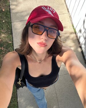 Ava Michelle Instagram - red is my new favorite color 🍒🍓💄