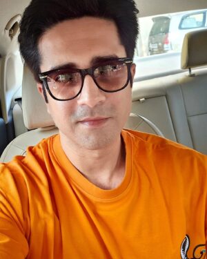 Avinash Sachdev Instagram - Rise & Shine ✨️💫

Happy Akshaya Tritiya 😊🙏