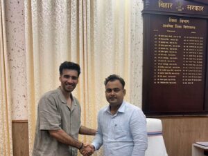 Avinash Tiwary Instagram - I am overwhelmed by the Love and Energy i felt on my recent trip to Bihar...Mark my words when i say this PATNA is probably the only capital of a state in the country which will be envied for the potential  and growth opportunities.

Meeting the DY. CM @vijaykrsinhabih  listening to his Intent and Vision for Bihar and his genuinity really touched my heart and filled me with immense hope and energy for the State's future.

Respected Industry and Tourism Minister Shri @nitishmishraoffice is the face of the New Bihar, a Man of great intellect,Culture and a man with burning passion for the growth and Development of Bihar,am honoured to have shared space with you Dear sir.

@biharmuseumofficial was visited and Dare i Say it might be one of the best Museums not just the country but the entire world. Its the Vision and abled hands of Sir Anjani Kumar Singh who has ensured that every new step taken by the state will be in Accordance of International Standards and Parameters...Always looking forward to New Innovations and Mediums to Lift The state that had taken a Slump in its recent post Independence History.

The State functioning is empowered by the commitment and dedication of Brilliant officers like Mr. @abhaysinghinsta and Mr. Mithilesh Mishra who are absolutely fueled by passion for the  Change in State.

i feel absolutely blessed to have shared space and the passion that you have for the State.

Lastly, Making this a declaration...
Bihar is waiting to burst out as a most sought after Tourism Spot in the country blessed with being the epicentre of India's History,Culture,Religion and the Untapped potential of Wildlife and Nature...
@tourismbihargov Shall lead the way!