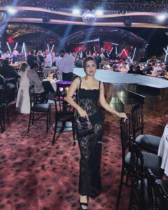 Actress Avneet Kaur HD Instagram Photos and Wallpapers August 2024