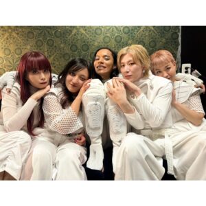 Avu-chan Instagram - THANK YOU NEW YORK！
THIS IS THE BEGINNING⚔️
ありがとう
#QUEENBEE #女王蜂