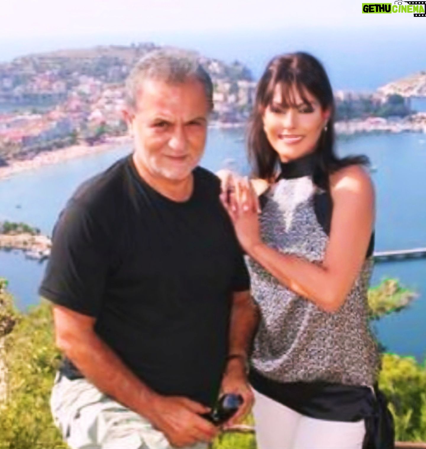 Aydan Şener - 12.8K Likes - Sevgili Kenan Işık..Nurlar içinde uyu..Mekanın cennet olsun 🙏🌹