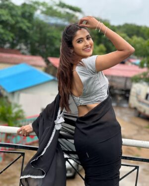 Ayesha Zeenath Instagram - Grateful 🤍

:
:
#post #insta #selflove #trending #black #love #live