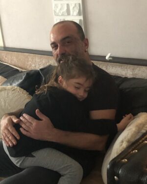 Ayhan Taş Instagram - İklim değişir Akdeniz olur...