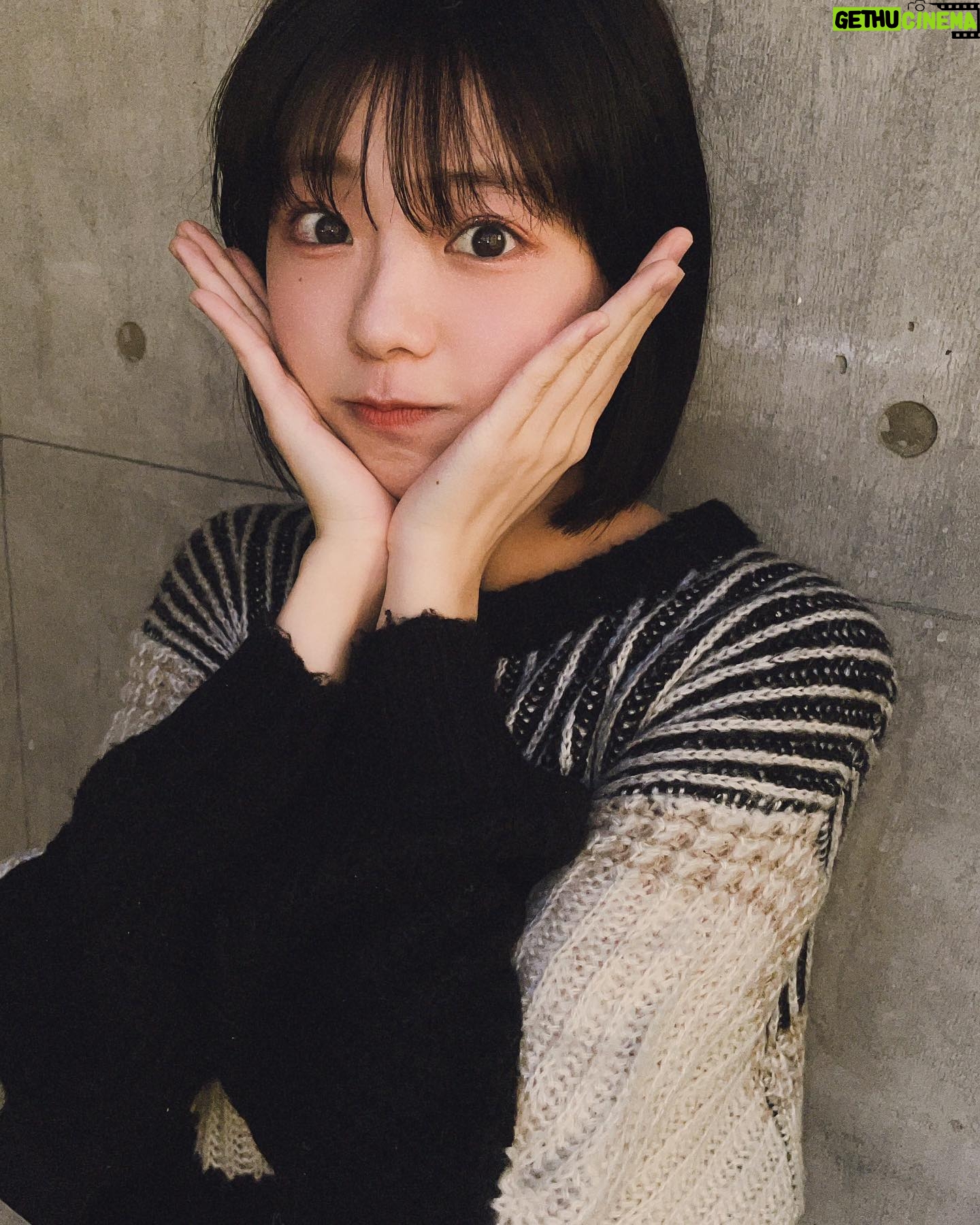 Ayu Okuma - 5.9K Likes - もう秋通り越して寒いよ😶