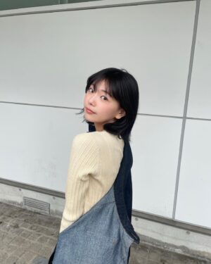Ayu Okuma Instagram - 最近編み物にハマって暇な時ずっとあみあみしてるよ☺︎
みんなもハマってるもの何かある？？