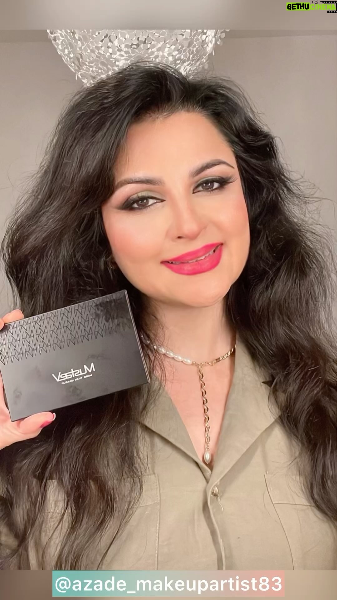 Azadeh Porbaha - 1.1K Likes - #makeuptraining #mustaev #freelancemakeupartist #dubaievents
@azade_makeupartist83
#ماكياج #ماكياج_عيون #ماكياج_عروس