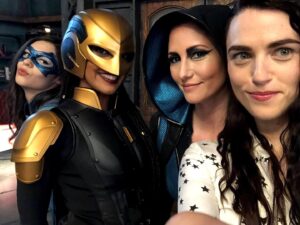 Azie Tesfai Instagram - Starting tonight I’ll now be on TWO wonderful shows a week!! @supergirlcw on Tuesdays at 9/8c and @millionlittlethingsabc Wednesdays at 10/9c! Gonna post weekly behind the scenes of both shows from here on out. Feel so grateful and lucky! Enjoy!☺️🥰🥳