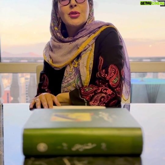 Azita Torkashvand - 4.9K Likes - بنا به درخواست شما عزیزان و پیج سالی عزیز برای این شعر از مولانا
مجدد پست کردم ،گویا برای بعضی از عزیزان خارج از کشور صدا نداشته .
تقدیم با عشق نور باشد و آگاهی💜💜💜💜
#مولانا
#آرامش_مهمان_هميشگى_قلب_مهربونتون🐬🎣🐬🎣🐬🎣🐬🎣🐬🎣🐬🎣
#نور_الهی_روشنابخش_راهتون
#آزیتا_ترکاشوند
#شعر_خوب_بخوانیم
#آگاهی
#بصیرت
#خدایا_شکرت_که_هستی
هله نومید مباشید که تو را یار براند ....گرت امروز براند نه که فردات بخواند
@astrofarsisally
@azita.torkashvand