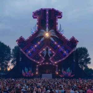 B-Front Instagram - MY B-FRONT 20 YEARS SET AT DEFQON IS NOW AVAILABLE ON YOUTUBE 🔥 definitely one of the most memorable sets of my career, and all because of you 💙 Thank you all for facing the rain and making this edition of Defqon one to remember #defqon1 #hardstyle #bfront