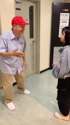 BOSE Instagram - ライブ前はこれで気合いを入れてもらいます。
ブギーバック30周年記念ライブ、楽しんでいただけたでしょうか？インスタのライブも上手くいったのかよく分かってない、観れたんでしょうか？
#ぶぎばくべいびー
#小沢健二
#スチャダラパー
#ホットスタッフ
#jwave