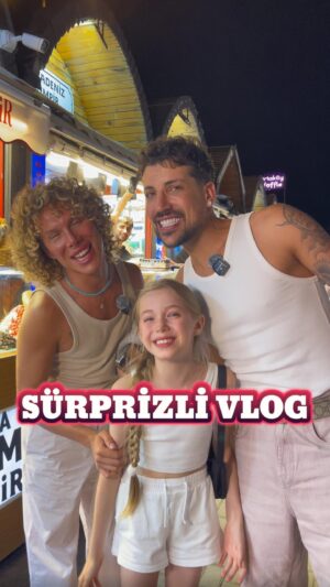 Bade Arazlı Instagram - SÜRPRİZLİ VLOG 🎉
Röportaj için Nurcin Ergin’e teşekkür ederim, tamamını motherslifemagazine.com ‘dan okuyabilirsiniz 💖✨
#reklam #tanıtım #işbirliği

#badearazlı #kerimcandurmaz #sametlicina #benimlebirgün #çocukoyuncu #oyuncu #röportaj #yeniproje #müzegezisi #sakıpsabancımüzesi #ortaköy #bebek #tiktok #çakal #reklamfilmi #cocukmodel #türkoyuncu #manken