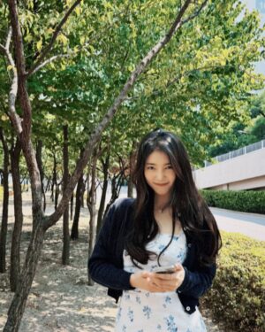 Bae Suzy Instagram - 영화 원더랜드 추억들 📸
