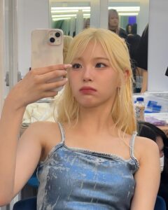 Actress Baek Ji-heon HD Instagram Photos and Wallpapers August 2024