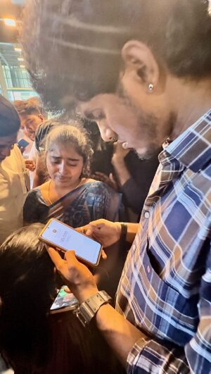 Bala Instagram - Enna nesikiravangaluku edho ennala mudinjadhu❤️❤️❤️❤️