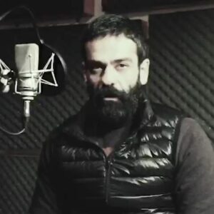 Banipal Shoomoon Instagram - .
داستان شب
.
@dastaneshab 
@chitgaran 
#بانیپال_شومون #داستان_شب #داستان #بازیگر #banipalshoomoon #stayhome #story #black #instagram #instagood #instadaily #actor #life #love #blackandwhite