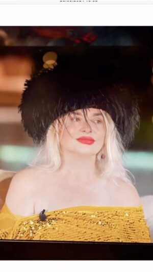 Banu Alkan Instagram - DÜNYA GÜZELLERİMİN DÖRDÜNCÜ BÖLÜMÜNDEN GÖRÜNTÜ O MAKYAJ#istanbul #paris #london #dubai #india #newyork #berlin @kyliejenner @jlo @dunyaguzellerimtatilde @banualkanresmi