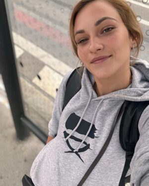 Barbora Jánová Instagram - 🖤 how u doin’?
#thesedays #love #summer #excited