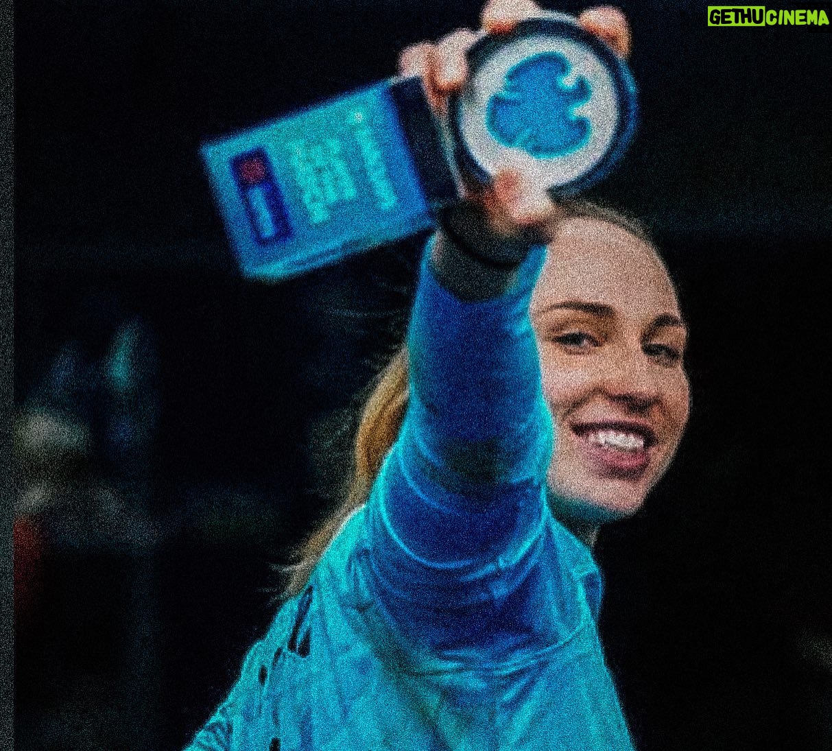 Barbora Votíková - 20.4K Likes - Thank you Spurs!
That ours NLD win?? ✅
FA Cup Finals at sold out Wembley??✅
🙏🏼
I will NEVER forget that! 🤍💙
To the special squad there and my teammates! Thank you, love you!🤍
To all the fans: Thank you so much, I’ll miss you, but I’m sorry… I really can’t share that Ellen’s number. Thank you for understanding🤍🤍🤍🤍
Love Bára