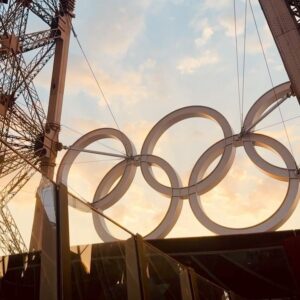 Barkha Singh Instagram - Bonsoir from Paris lovelies! ♥️
I’m here for the Olympics and over the next few days I will share glimpses of my magical experience here, so stay tuned! ✨✨ 
On the first night here I enjoyed some stellar hospitality by @olympics at Gustave 24 located on level 1 of the #EiffelTower featuring French-inspired cuisine, some serious vibes and ofcourse a gorg sunset. 😍

#Paris2024 #Olympics