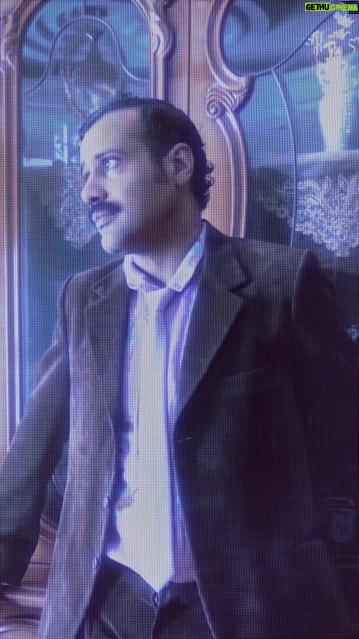 Bassem Hamraoui - 42.1K Likes - #90s #90 #fashion #old #oldschool #oldisgold #tunisia #tunisie #summer #summertime #summervibes #vibes #parody #comedia #musica #cat #dog #memes #meme #ragheb_alama #راغب_علامة #راغب #لبنان