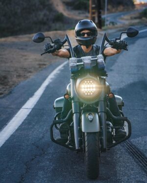 Bayardo De Murguia Instagram - Road Work Ahead?
Uhhh yeah, I sure hope it does 

Sending all the buenas vibras to stay focused on the road ahead, even if we have our blinker still on 😂😉

@indianmotorcycle 
📸: @sarahskyann 
#imrambassador