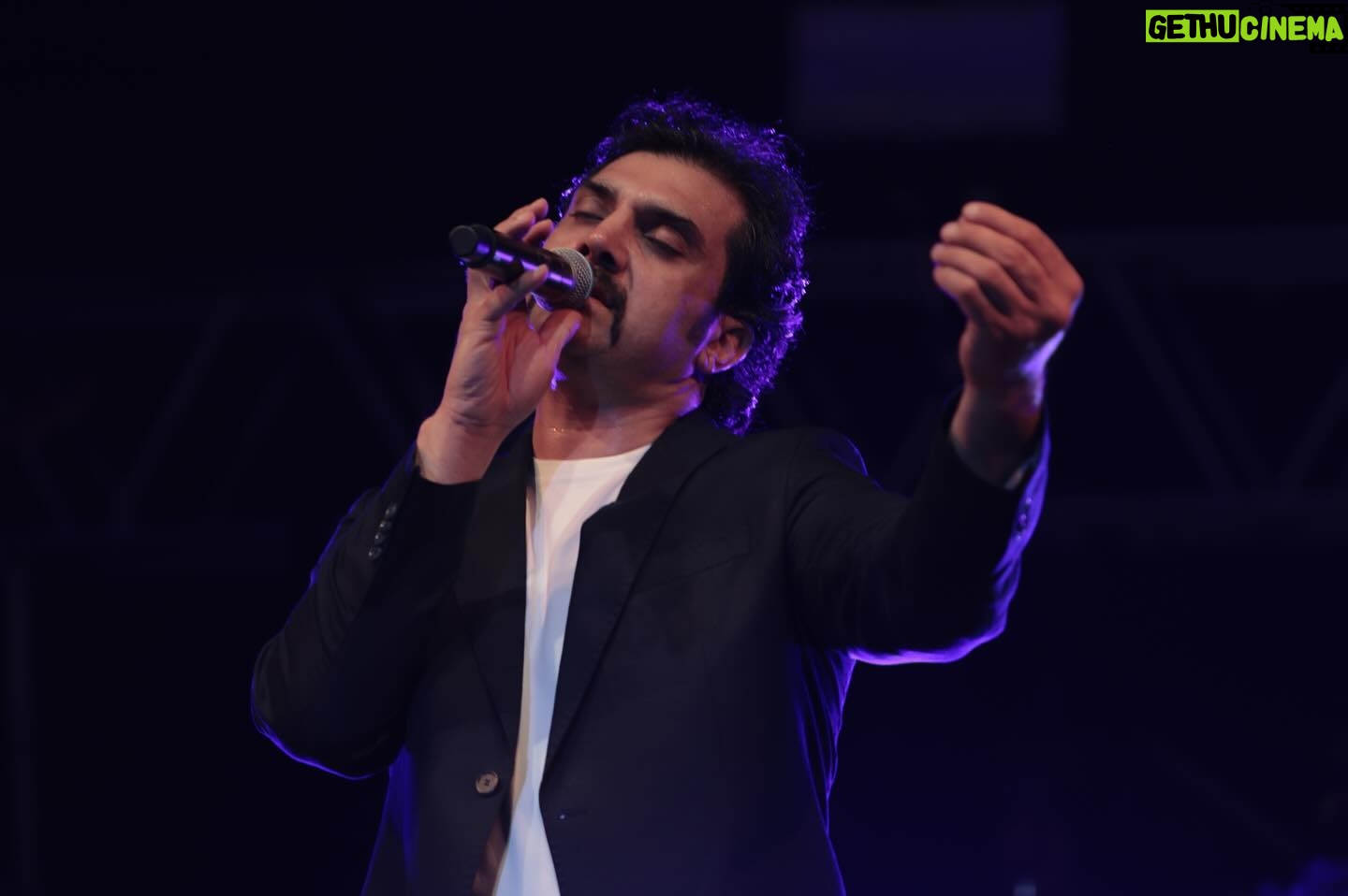 Bayhan - 12.1K Likes - İzmir deki ilk konserim harikaydı her şey ve tekrar buluşacağız, sevgiler…
07.06.2024