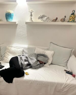 Beatrice Vendramin Instagram - chillin’ :)