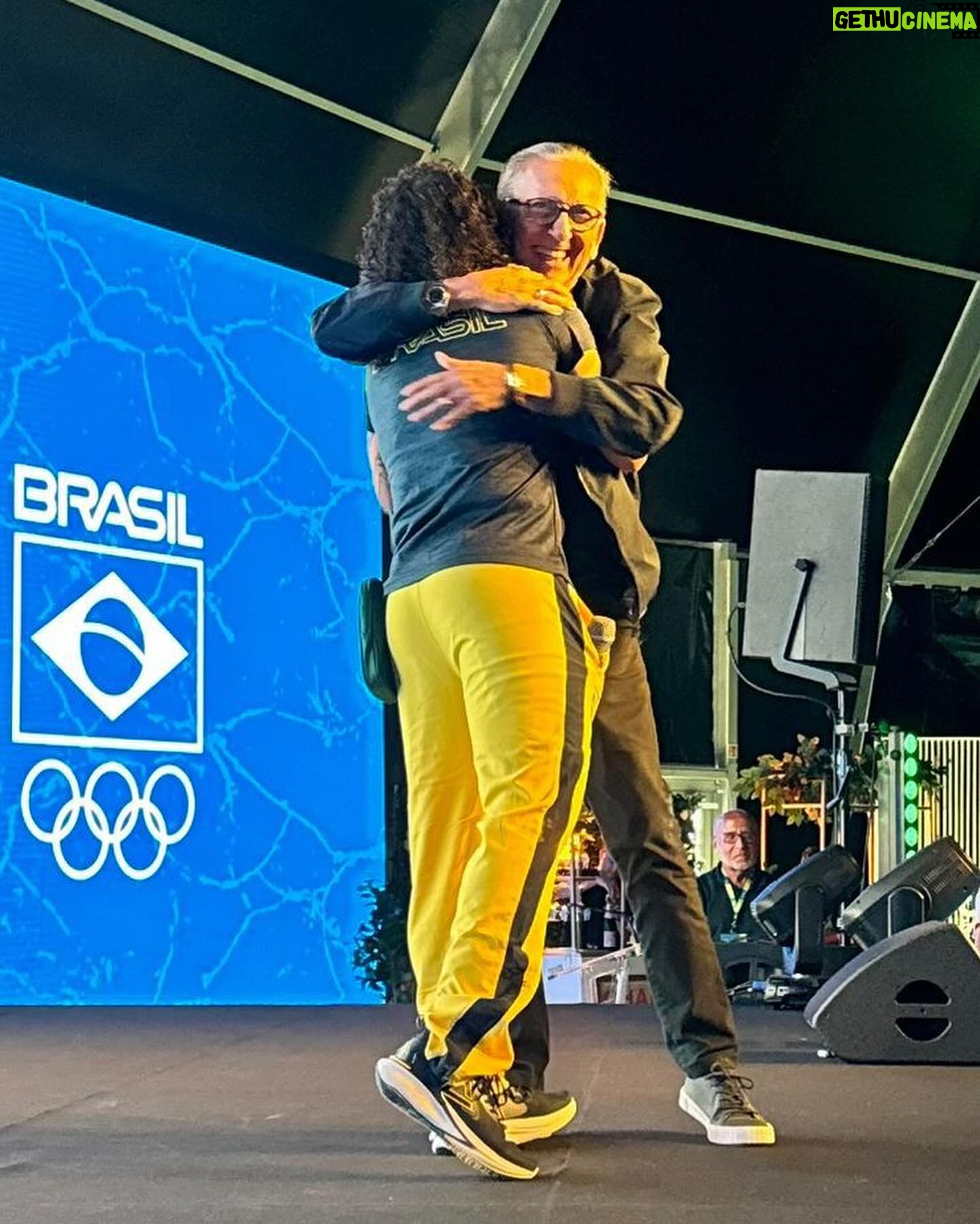 Beatriz Ferreira - 12K Likes - Bia Ferreira!! Bronze em Paris!! Prata em Tóquio!! E a única mulher brasileira com duas medalhas olímpicas no boxe!! 🥈🥉