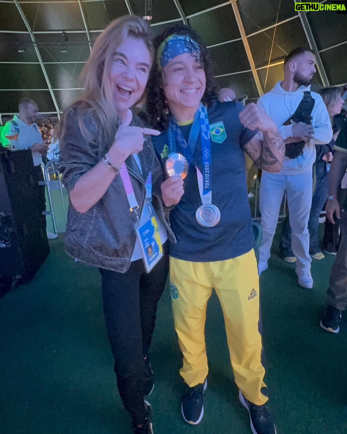 Beatriz Ferreira - 12K Likes - Bia Ferreira!! Bronze em Paris!! Prata em Tóquio!! E a única mulher brasileira com duas medalhas olímpicas no boxe!! 🥈🥉