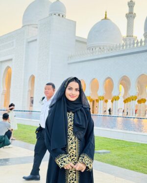 Beauty Khan Instagram - ❤️
.
.
.
#beautians #beautykhan