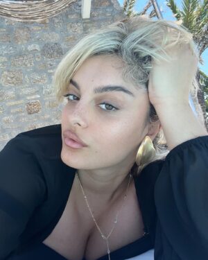 Bebe Rexha Instagram - Mykonos for the first time ever. Thank you @soulaliakou @cavotagoomykonos for taking such good care of us. Can’t wait to be back.
