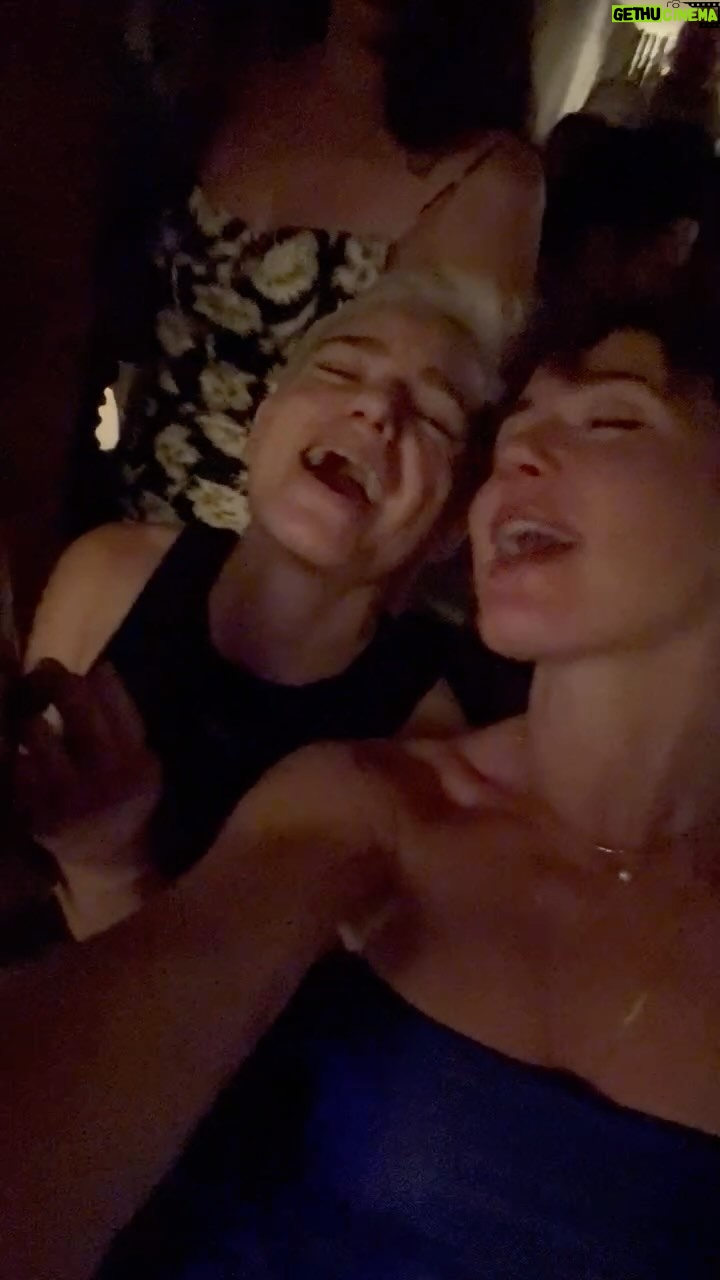 Bebe Vio - 51.2K Likes - Vivendo l’anima e core di Capri 🥰