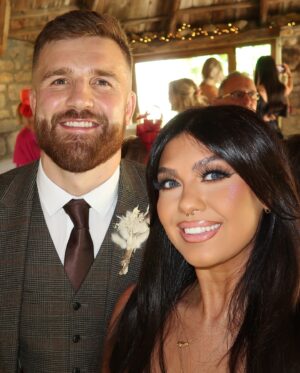 Belle Hassan Instagram - First Scottish wedding 🏴󠁧󠁢󠁳󠁣󠁴󠁿🤍💒💍
