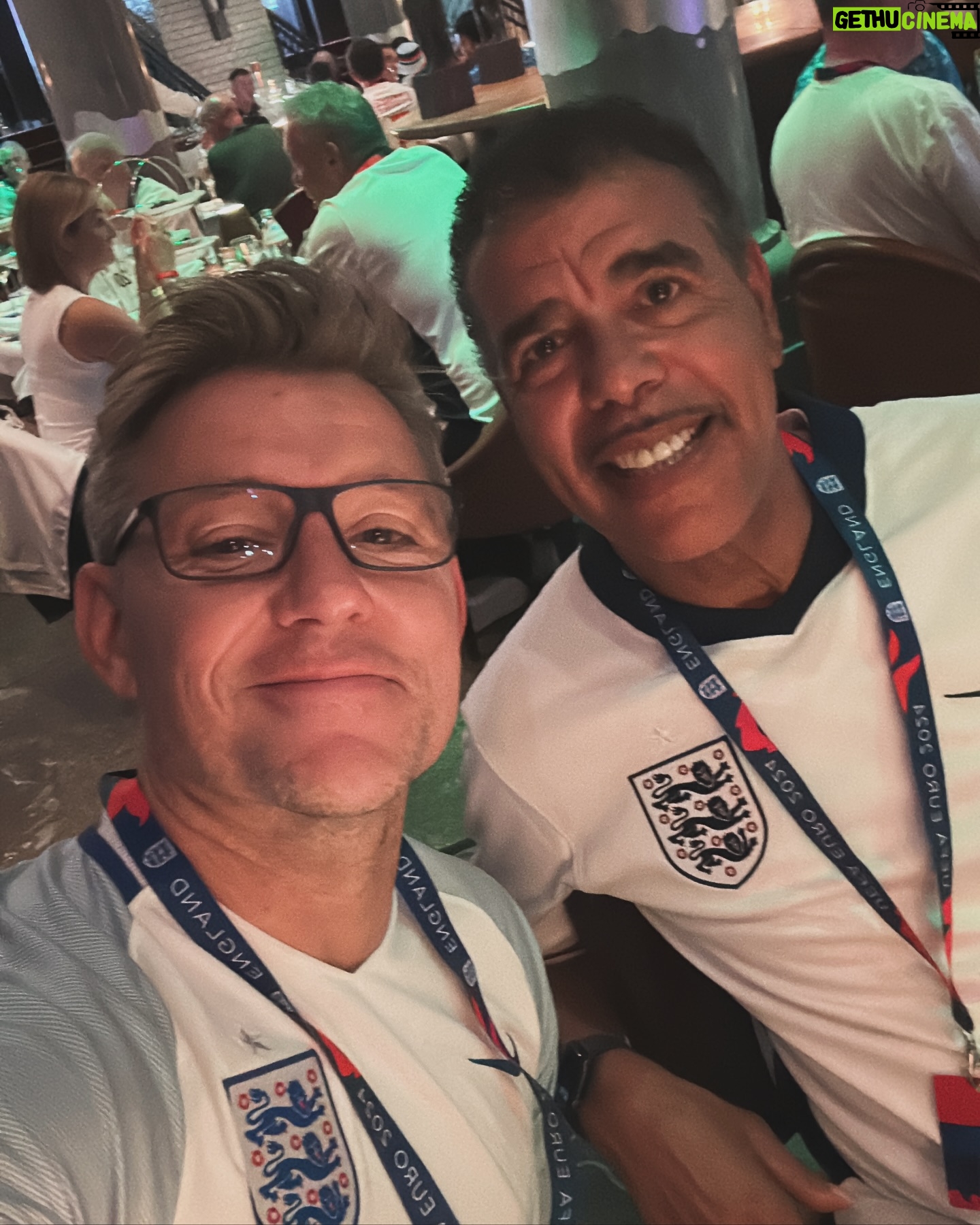 Ben Shephard - 17.2K Likes - Right so itās Iāve just found out itās #WorldFriendshipDay and as @ITV are continuing their brilliant #BritianGetTalking campaign to help us all with our mental health - nothing better than a chat with a mate to get things off your chest, so with that in mind @chris_kammy how about we go an a mate date - reminisce over the Euros and start planning for next season?? #COYI āļøāļøāļø #TakeAMateOnADate