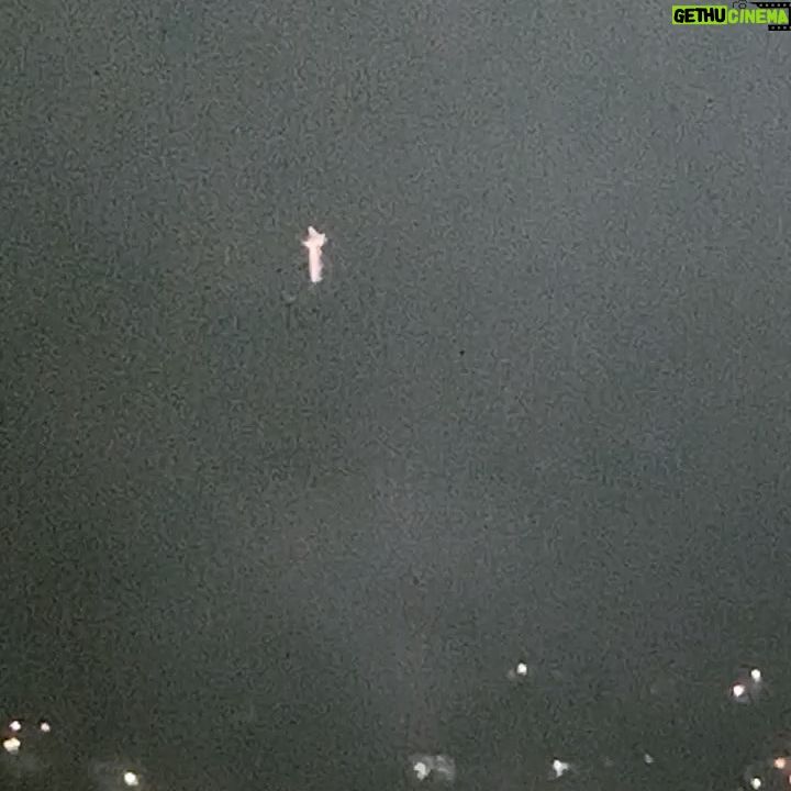 Benjamin Damini - 5.6K Likes - o primeiro carnaval na sapuca a gente nunca esquece! gracias ao camarote quem pelo convite, foi lindimais š