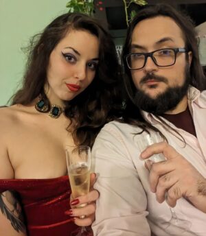 Benjamin Daniel Instagram - Amour, gloire et beauté, des mots qui font rêver. ✨

Une bonne année 2024. 🍾❤️

#happynewyear #bonneannée