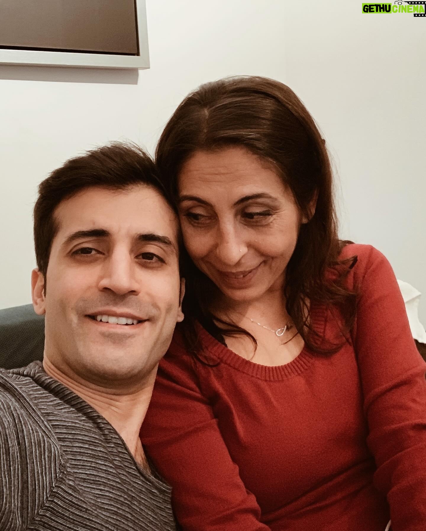 Berkay Tulumbacı - 2.2K Likes - Güzel annemiz.. canımız ♥️ iyi ki doğdun sen..seni çok seviyoruz.. iyi ki doğmuşsun da herkes beni tanıma fırsatı bulm… falnbdnfnfn 🪬 @ftv1967