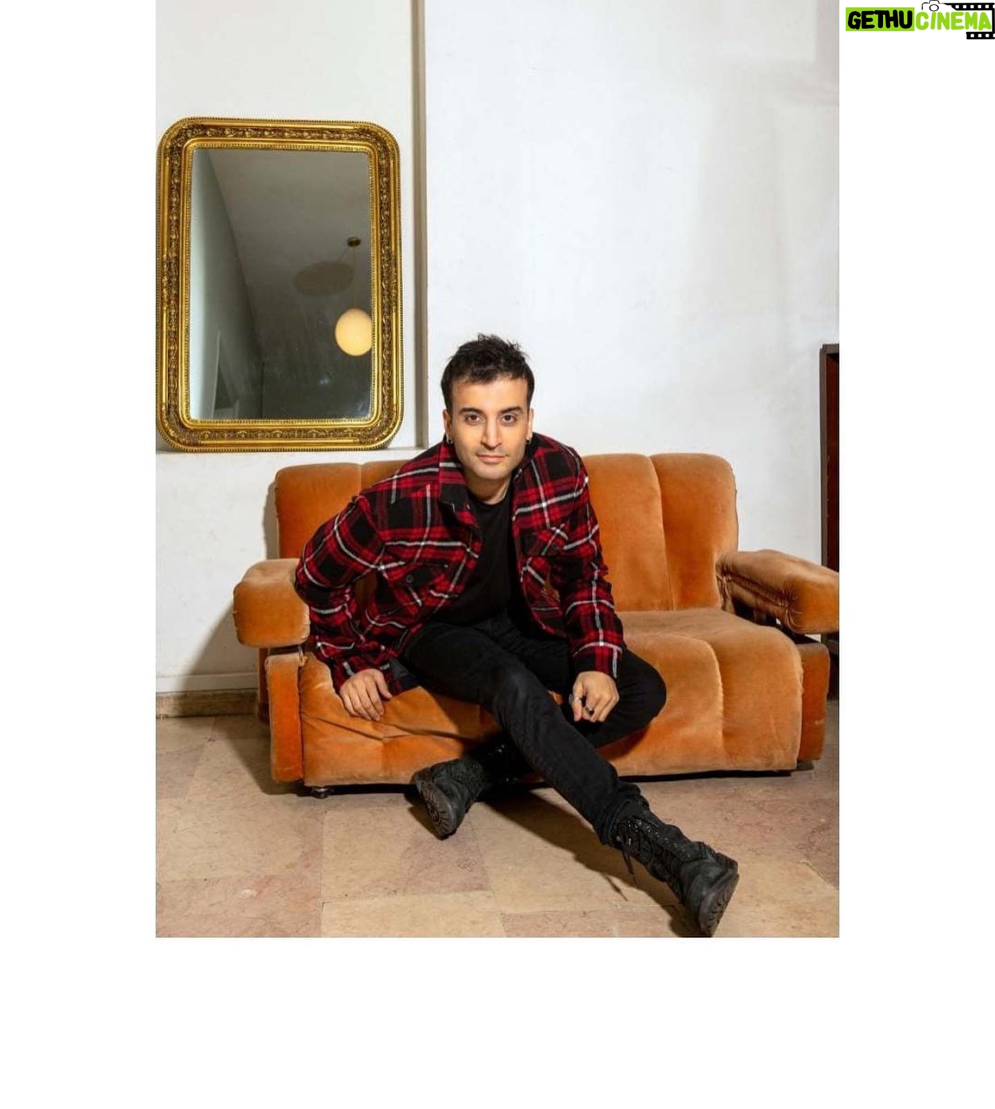 Berkay Tulumbacı - 1.9K Likes - Selam naptınız? @womensshinemag ile yaptığımız, cümlelerimi yarım bırakmadığım ropörtajı yana kaydırarak bulabilirsiniz. Güzel dergi, insanlar güzel, ekip güzel.. sonuçta nisan geldi, güzellikler bizimle artık 🤘🏾🖤🌟 @sryzcglu
📰: @womensshinemag
✍🏾: @aysecaglakucuk
📷: @eneskahraman
💇🏾♂️: @makeupnesekaya
🏙: @popstelbalat