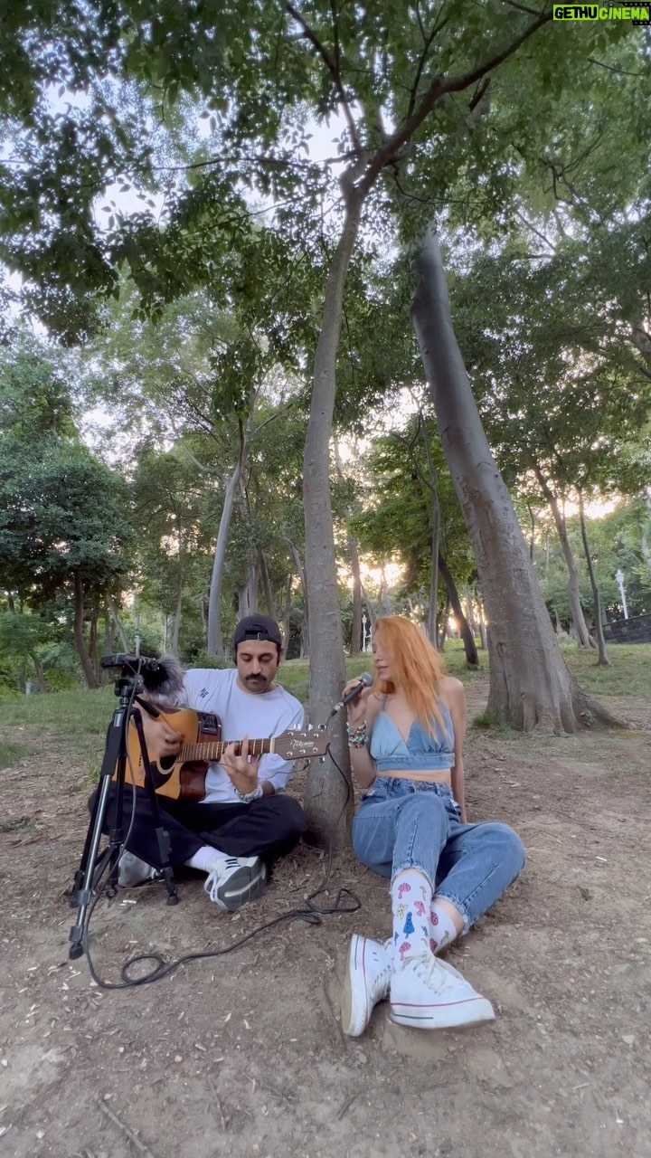 Berkay Tulumbacı - 1.5K Likes - Kanatlanıp uçsııııaaaaağğğnnn, okuşu da tutsığaa.. 🕊
#martı ya teşekkürü borç biliriz.. Hm? 🖤 @berkaytulumbaci