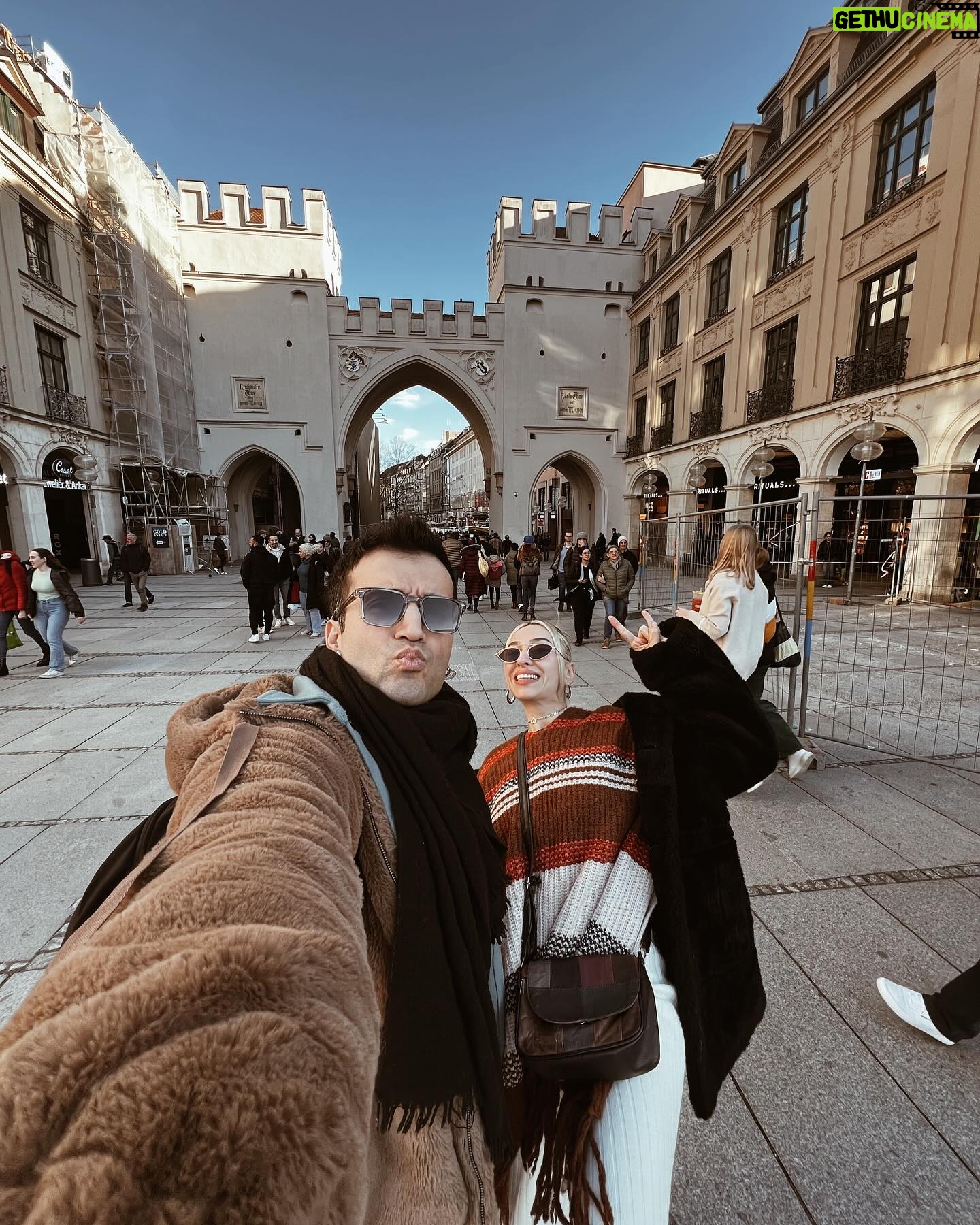 Berkay Tulumbacı - 1K Likes - Yeni başladık sevgili.. kutlu olsun ❤️🔥🧿🪬 @ezgiigergin Seni Seviyorum Neşelim 😍