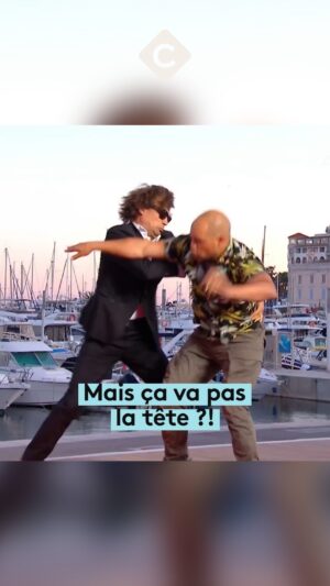 Bertrand Chameroy Instagram - On dirait bien que @bertrand.cham ne s’est pas fait que des amis à Cannes 🥲